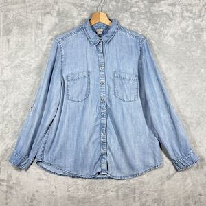 Chicos denim chambray button down shirt long sleeve size 2/large roll tab